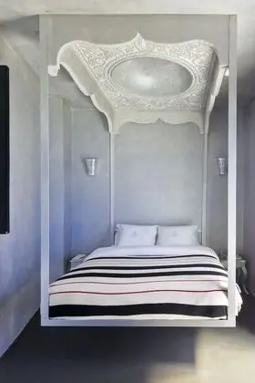 Classic Tek Büyük Yataklı Oda