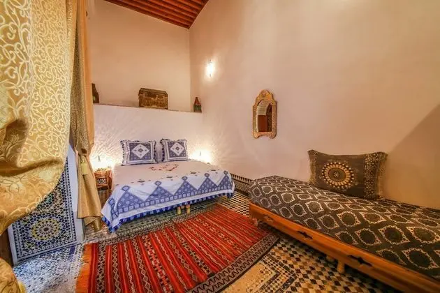 Superior Oda (Zineb)