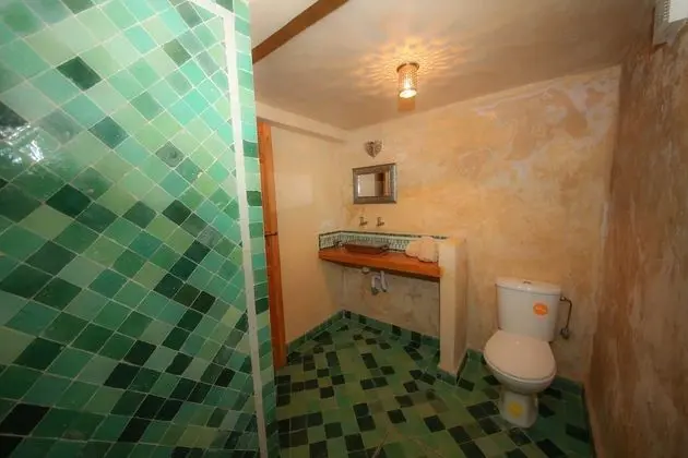 Superior Oda (Zineb)