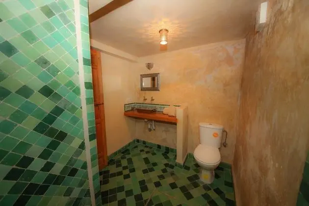 Superior Oda (Zineb)