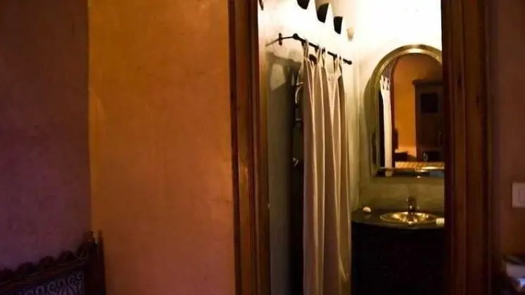 Superior Tek Büyük Yataklı Oda, Bahçe Manzaralı (Amina)