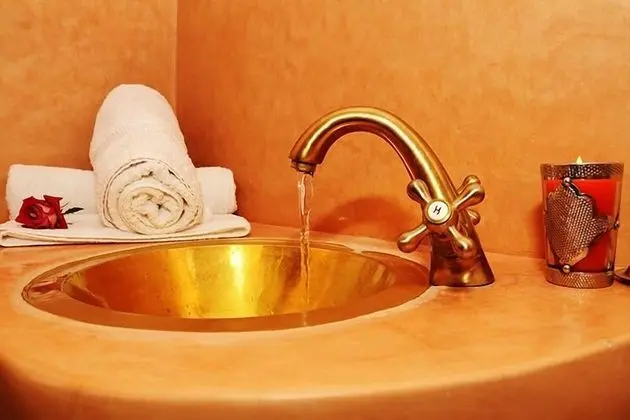 Romantic Tek Büyük Yataklı Oda