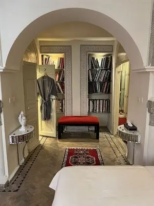 Standard Süit, 1 En Büyük (King) Boy Yatak, Özel Banyo, Avlu Manzaralı