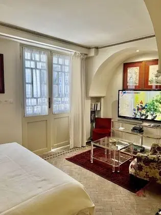 Standard Süit, 1 En Büyük (King) Boy Yatak, Özel Banyo, Avlu Manzaralı