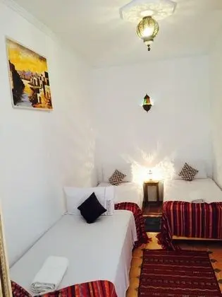 Comfort Üç Kişilik Oda, 1 Yatak Odası, Avlu Manzaralı