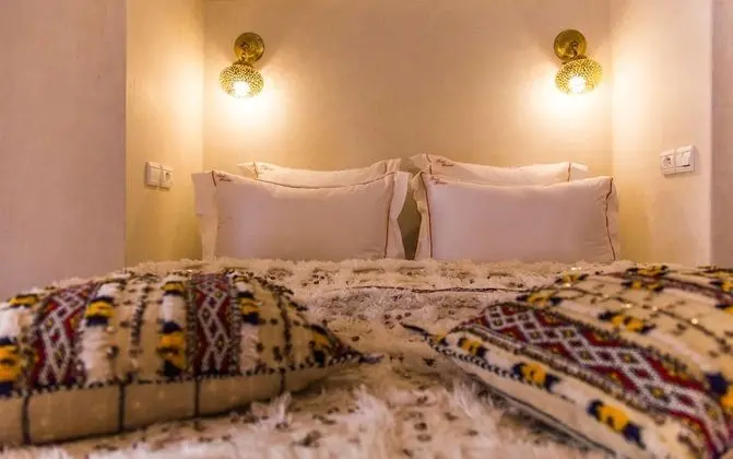 Tek Büyük Yataklı Oda