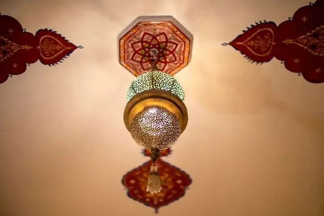 Deluxe Tek Büyük Yataklı Oda (Hanan)