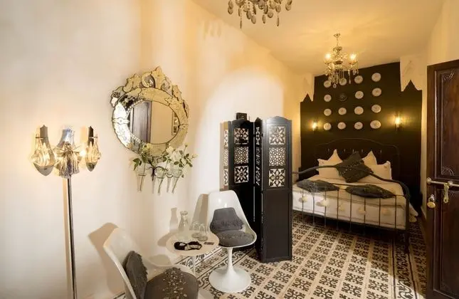 Deluxe Tek Büyük Yataklı Oda, Özel Banyo