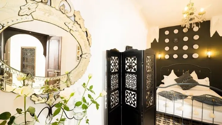 Deluxe Tek Büyük Yataklı Oda, Özel Banyo