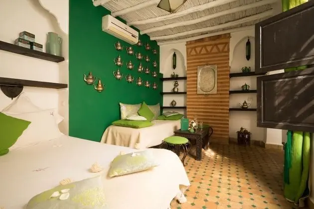 Deluxe Tek Büyük Yataklı Oda, Özel Banyo