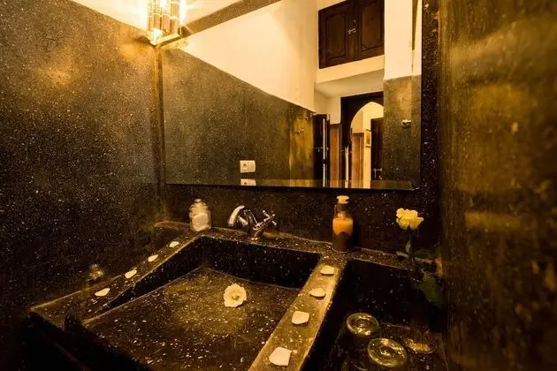 Deluxe Tek Büyük Yataklı Oda, Özel Banyo