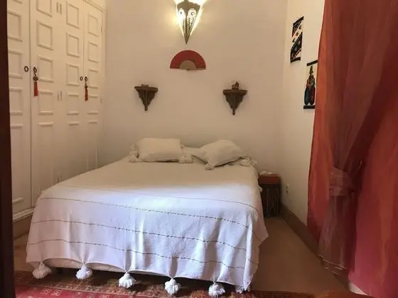 Economy Tek Büyük Yataklı Oda (Tan-Tan)