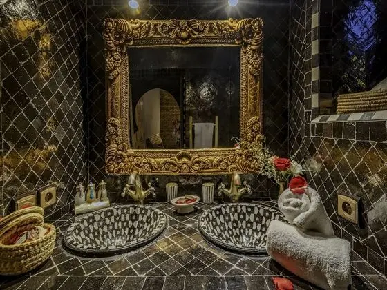 Senior Double Room, 1 Bedroom, Non Smoking, Patio / Terre D ombre