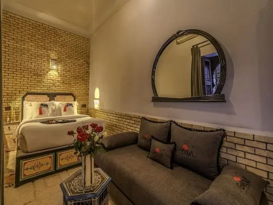 Senior Double Room, 1 Bedroom, Non Smoking, Patio / Terre D ombre