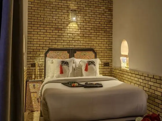 Senior Double Room, 1 Bedroom, Non Smoking, Patio / Terre D ombre