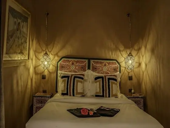 Standard Suite, Non Smoking, Bathtub / Santal Blanc