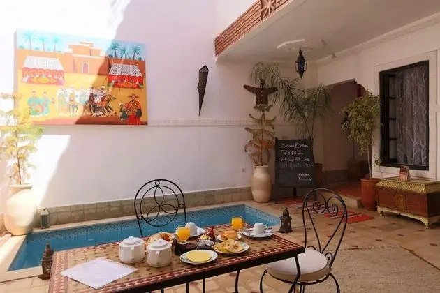 Üç Kişilik Oda (2)