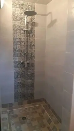 Deluxe Tek Büyük Yataklı Oda, Özel Banyo