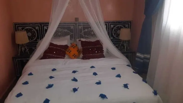 Standard Tek Büyük Yataklı Oda, Ortak Banyo