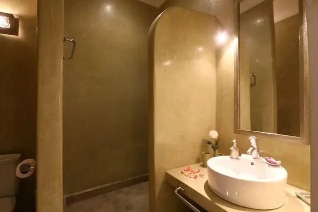 Superior Tek Büyük Yataklı Oda