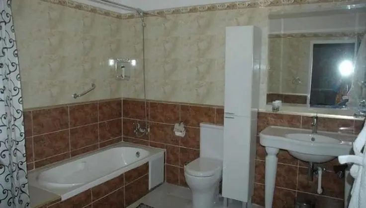 Family Süit, Birden Çok Yatak (Lala Amina)