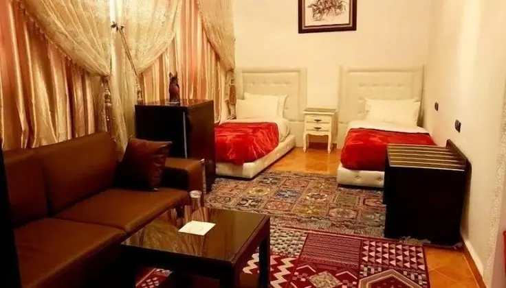 Family Süit, Birden Çok Yatak (Lala Halima)