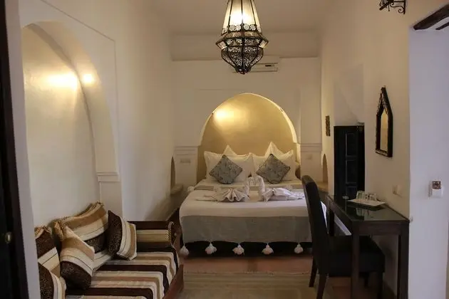 Deluxe Tek Büyük Yataklı Oda, Özel Banyo