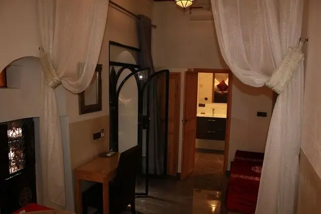 Deluxe Tek Büyük Yataklı Oda, Özel Banyo