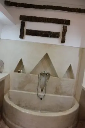 Deluxe Tek Büyük Yataklı Oda, Özel Banyo