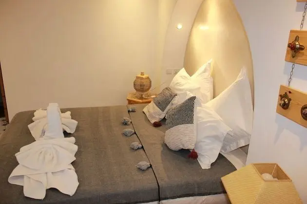 Süit, Özel Banyo, Bahçe Manzaralı