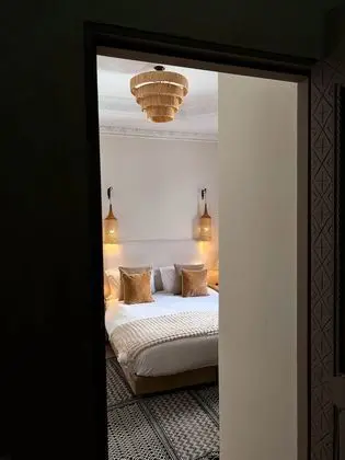 Deluxe Tek Büyük veya İki Ayrı Yataklı Oda, Buzdolabı, Avlu