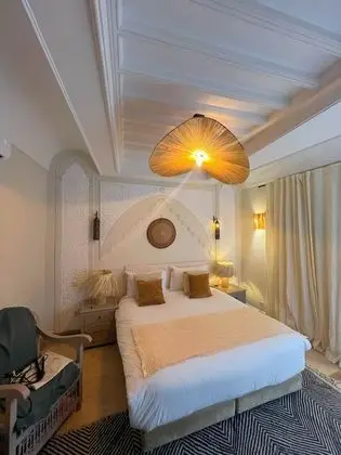 Deluxe Tek Büyük veya İki Ayrı Yataklı Oda, Buzdolabı, Avlu