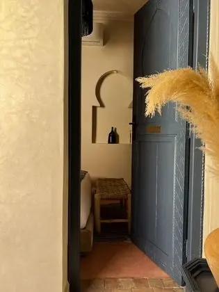 Standard Tek Büyük veya İki Ayrı Yataklı Oda, Özel Banyo, Avlu