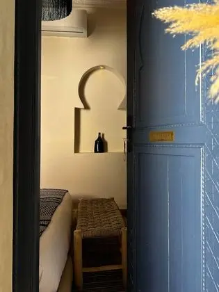 Standard Tek Büyük veya İki Ayrı Yataklı Oda, Özel Banyo, Avlu