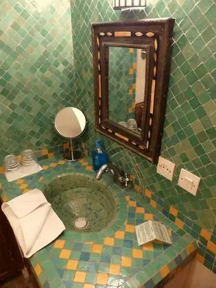 Superior Tek Büyük veya İki Ayrı Yataklı Oda, Buzdolabı, Avlu