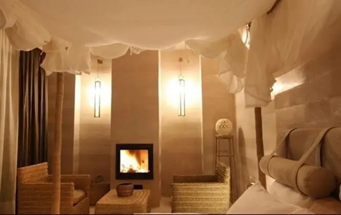 Tek Büyük Yataklı Oda (Zanzibar)