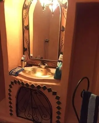 Traditional Tek Büyük veya İki Ayrı Yataklı Oda