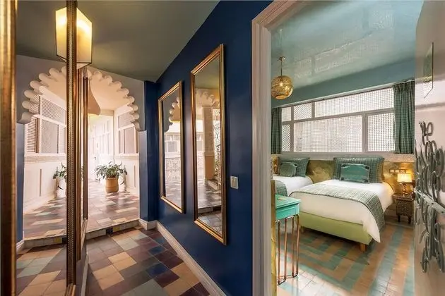 Tek Büyük veya İki Ayrı Yataklı Oda