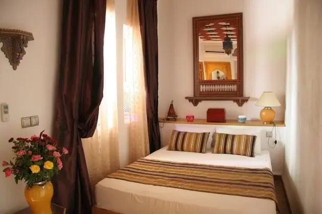 Standard Tek Büyük Yataklı Oda