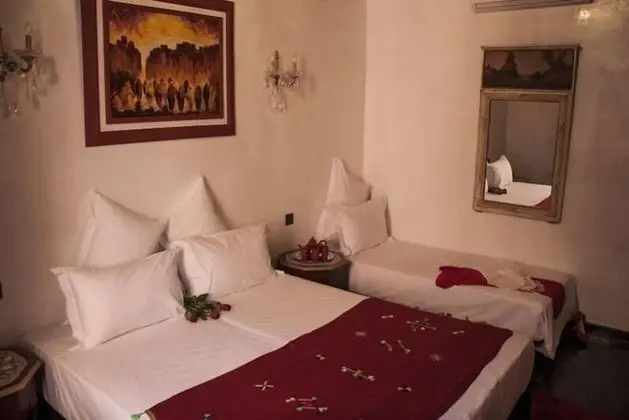 Üç Kişilik Oda