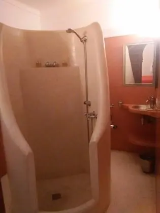 Deluxe Tek Büyük Yataklı Oda (The Mariam Deluxe Double)