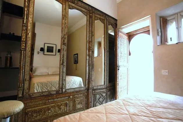 Tek Büyük Yataklı Oda (The Laziza Double Room)