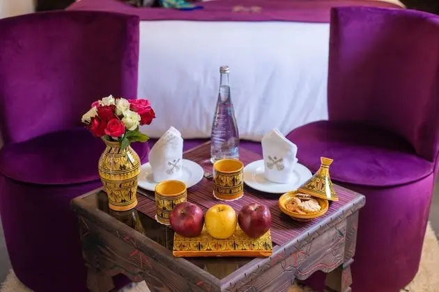 Comfort Tek Büyük veya İki Ayrı Yataklı Oda