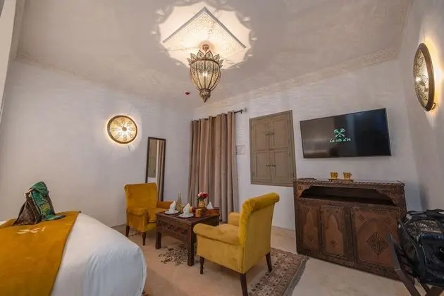 Comfort Tek Büyük veya İki Ayrı Yataklı Oda