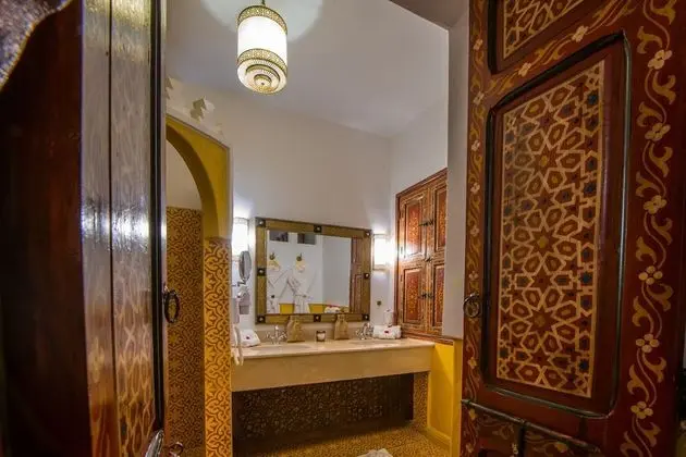 Comfort Tek Büyük veya İki Ayrı Yataklı Oda