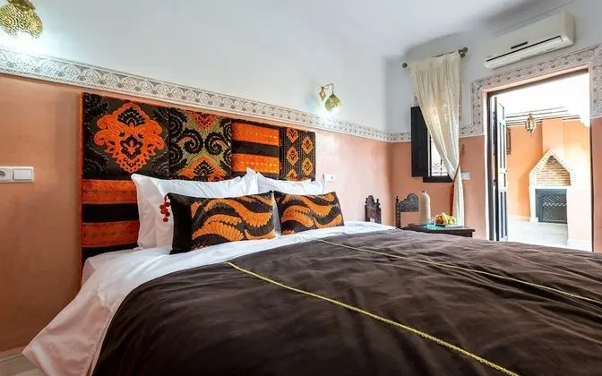 Deluxe Tek Büyük Yataklı Oda