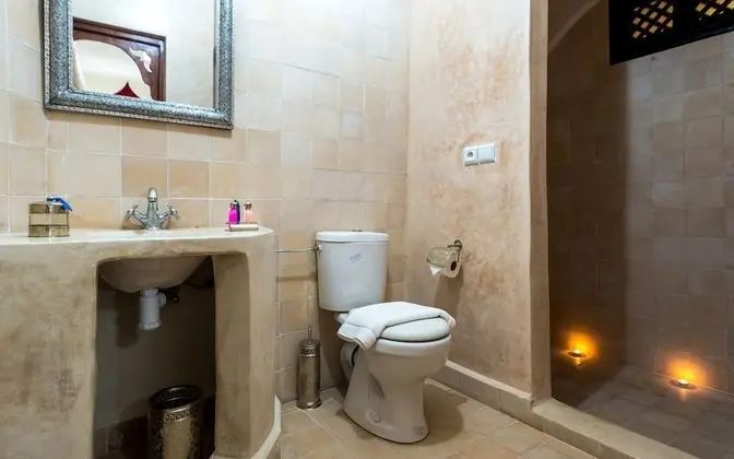 Luxury Tek Büyük Yataklı Oda