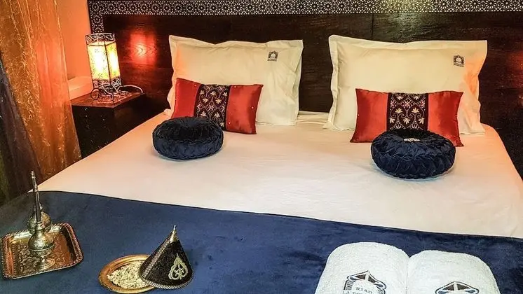 Suite Behind Blue Eyes