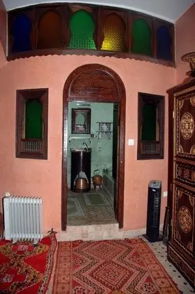 Süit, Birden Çok Yatak, Sigara İçilmez