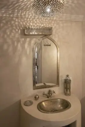 Standard Tek Büyük Yataklı Oda (Tifawt)